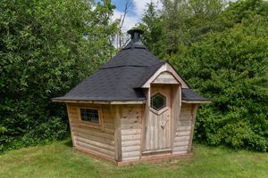 Photo 24- click for photo gallery